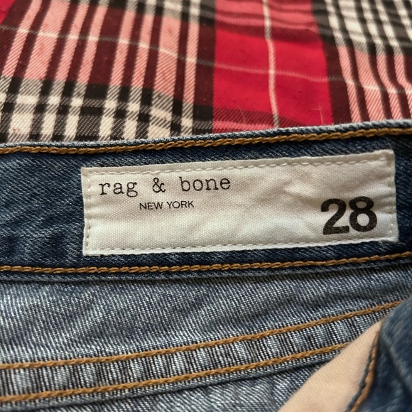 RAG AND BONE JEAN SHORTS- SIZE 28- NWOT - Picture 2 of 4